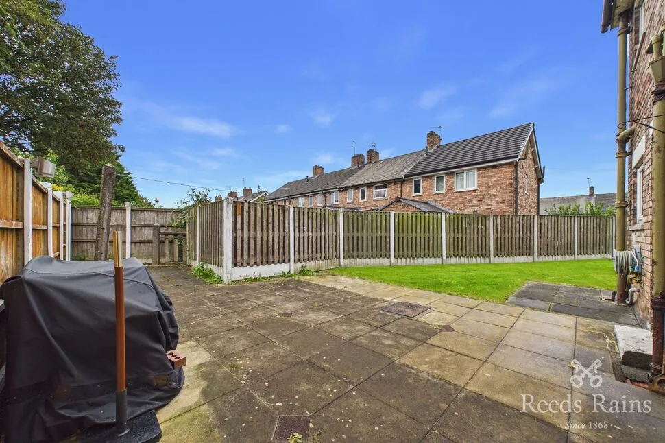 Hayes Avenue, Prescot, L35, photo 12