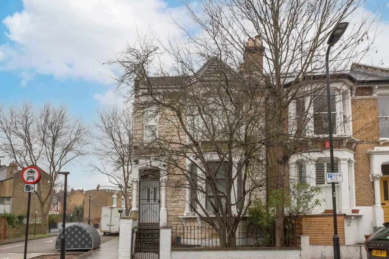 4 bed house for sale — Brooke Road, London, N16