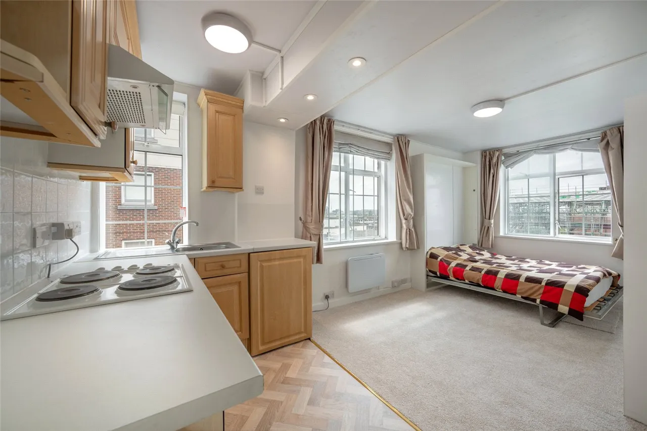 Langford Court, Abbey Road, St John's Wood, London, NW8, photo 6