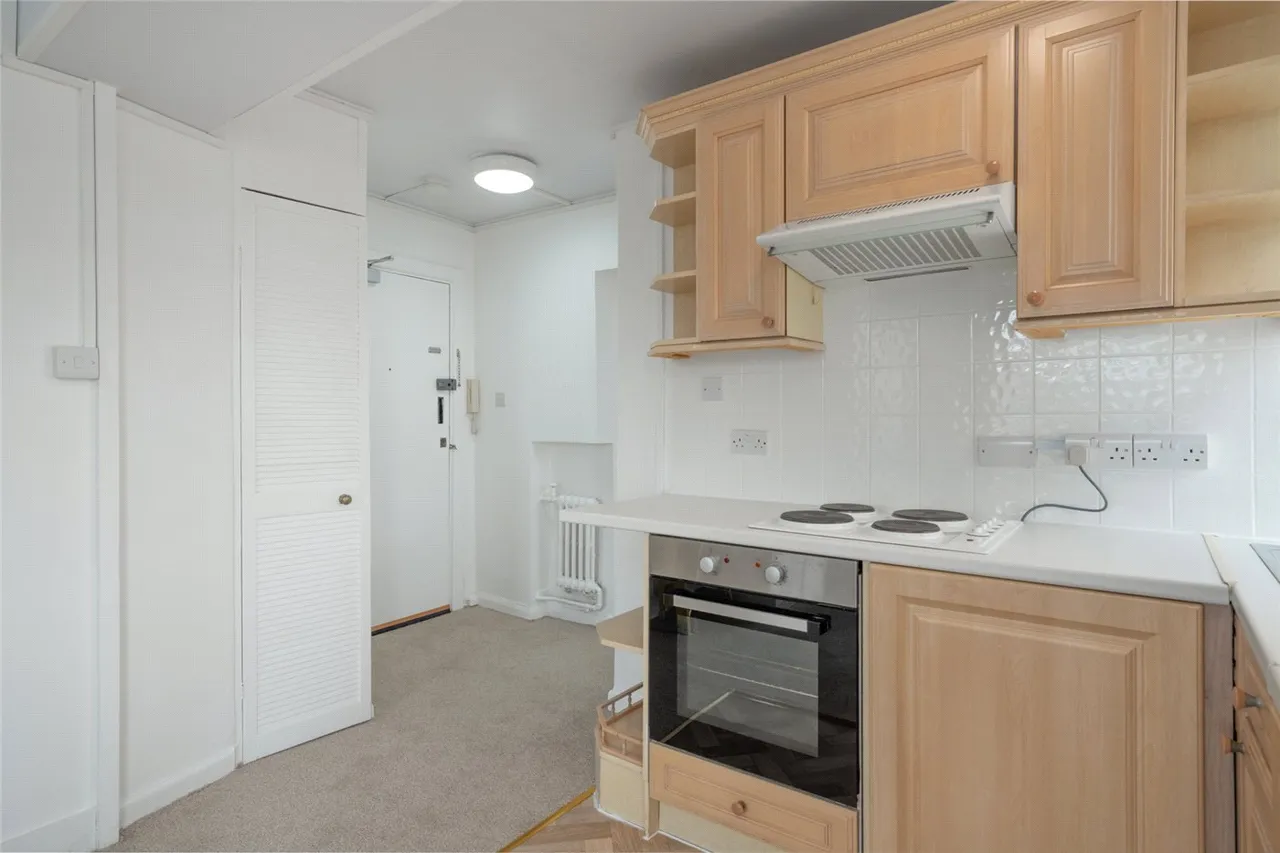 Langford Court, Abbey Road, St John's Wood, London, NW8, photo 8