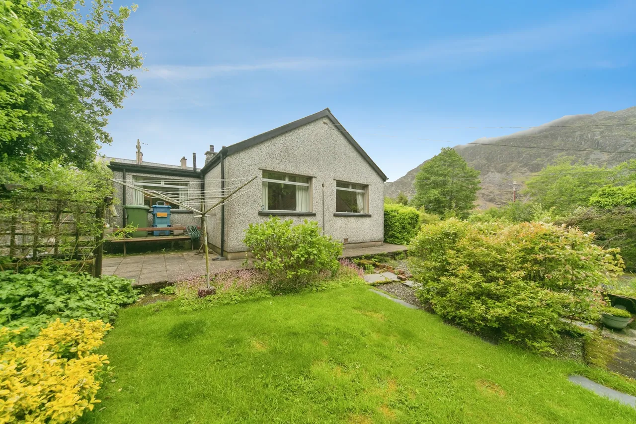 Benar View, Blaenau Ffestiniog, LL41, photo 6