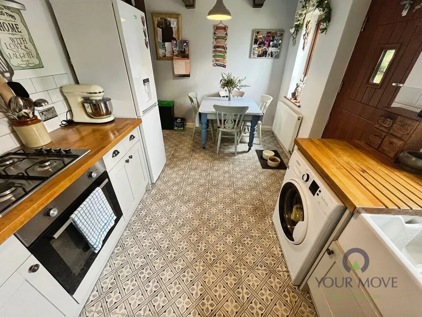 School Lane, Guide, Lancashire, BB1, photo 6
