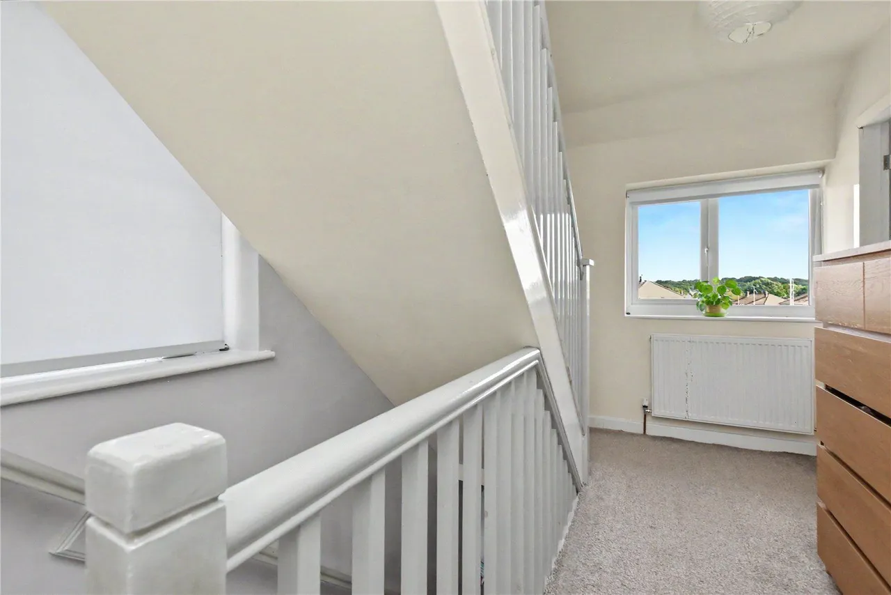 Old Oak Drive, Leeds, LS16, photo 14