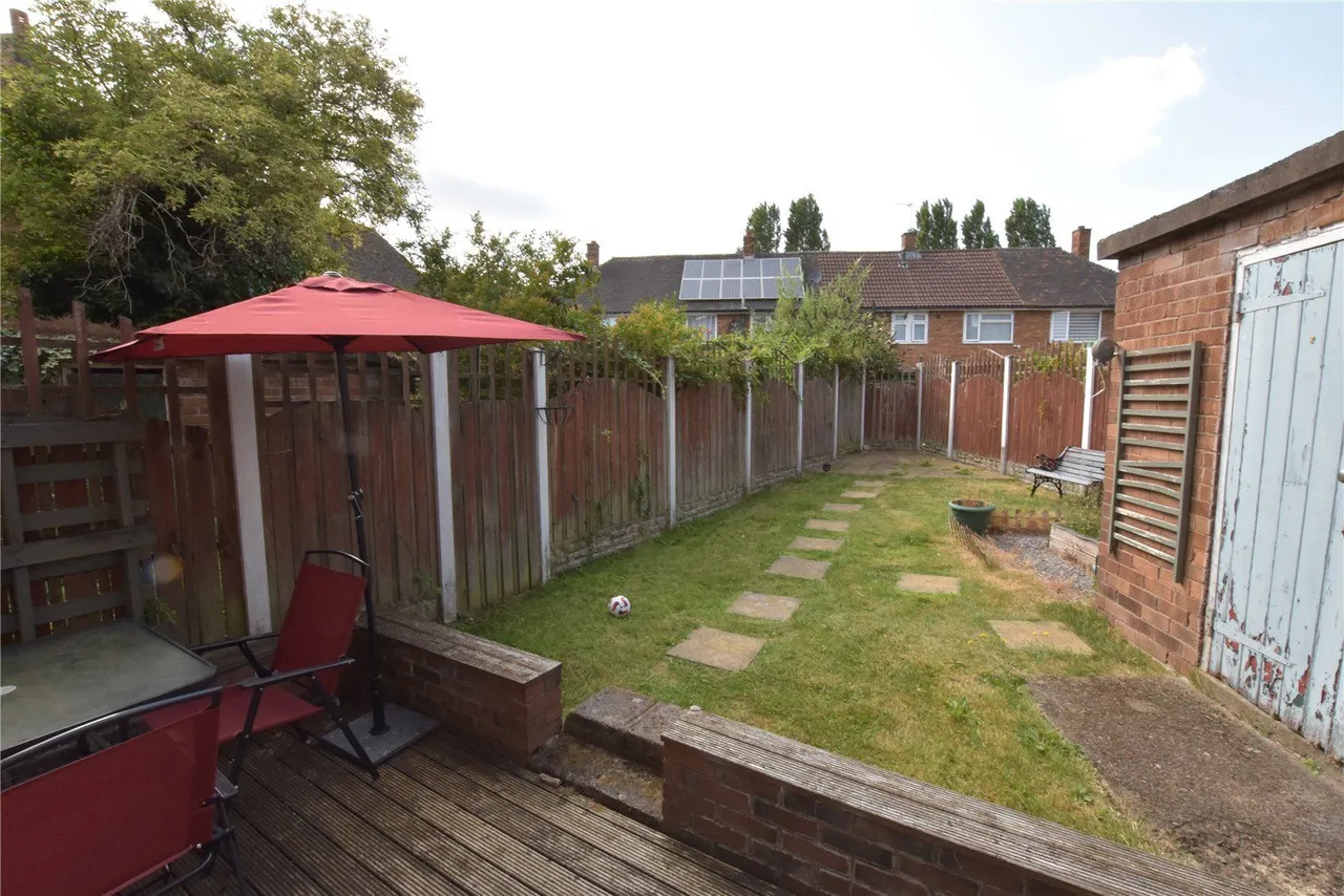 Old Oak Drive, Leeds, LS16, photo 8