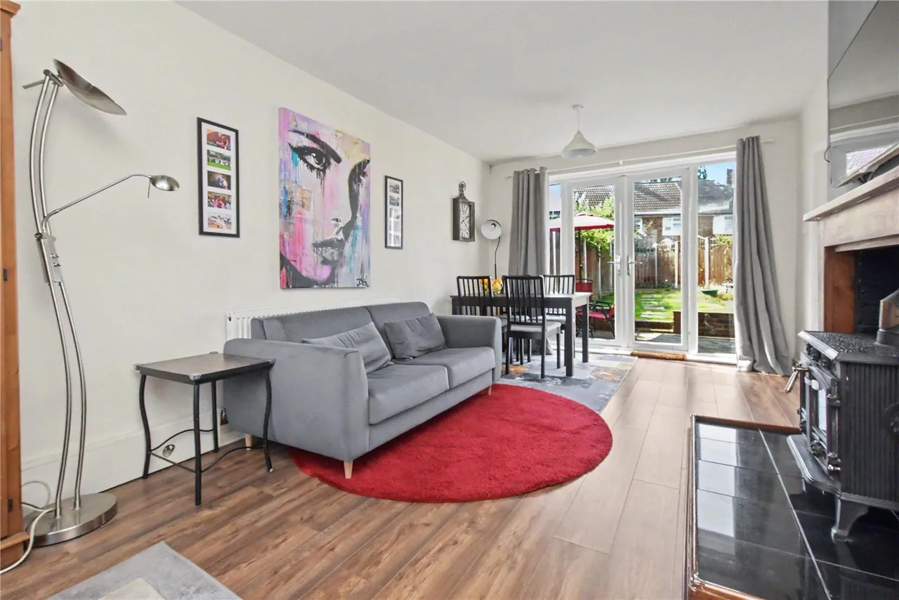 Old Oak Drive, Leeds, LS16, photo 2
