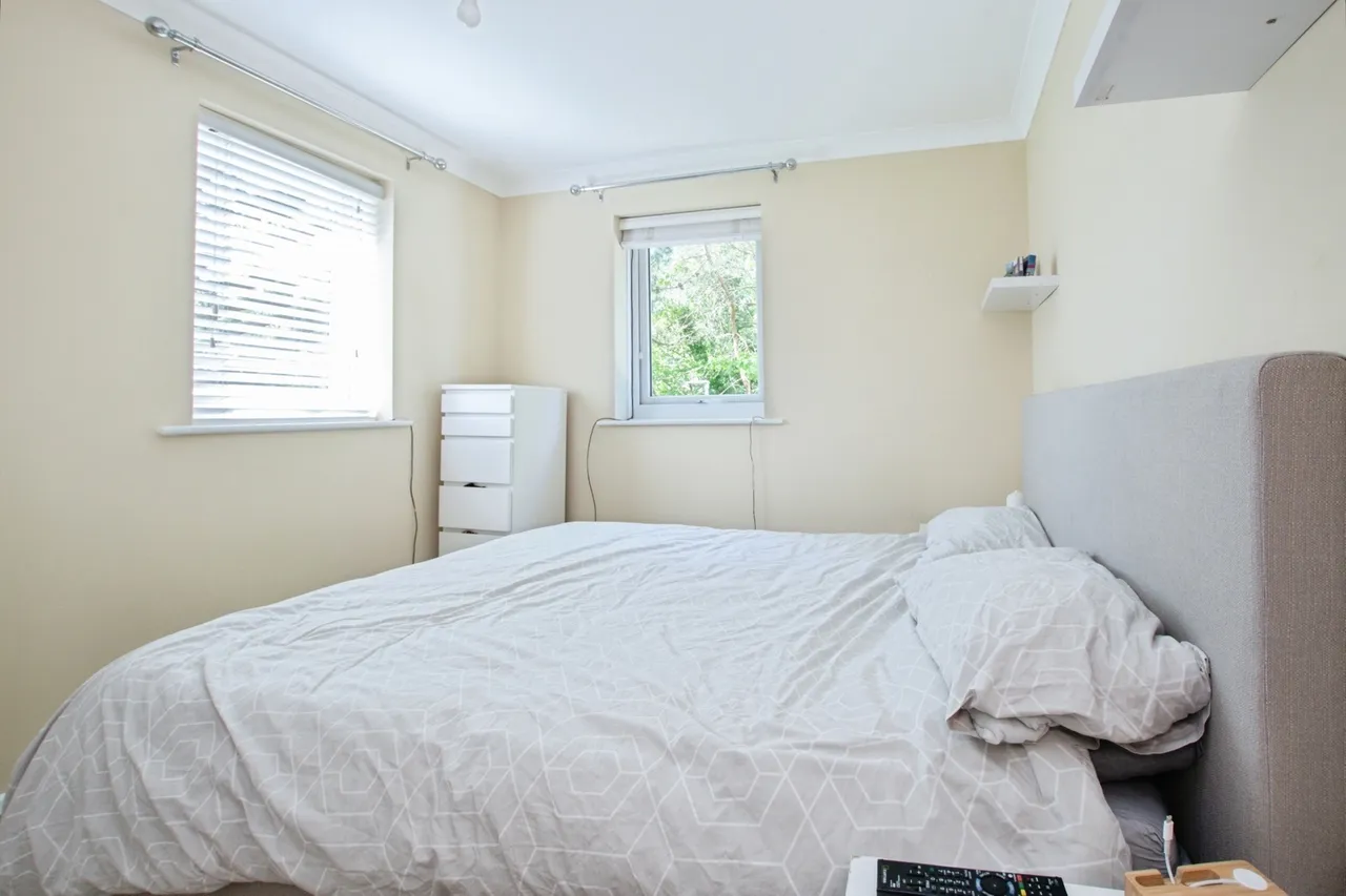 Bovington Close, Canford Heath, BH17, photo 7