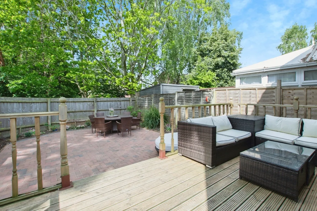 Bovington Close, Canford Heath, BH17, photo 4