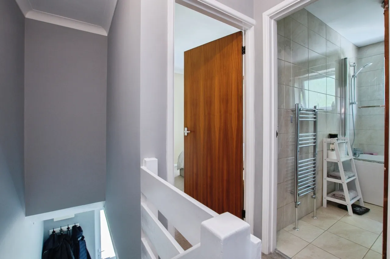 Bovington Close, Canford Heath, BH17, photo 10