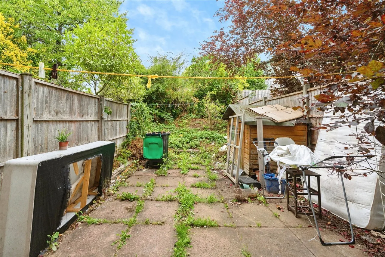 Eaton Drive, Kingston upon Thames, KT2, photo 16