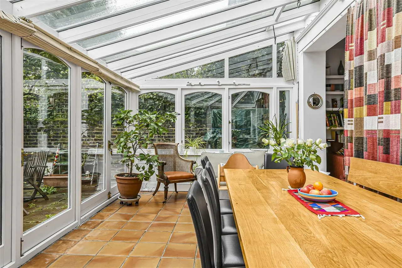 Steeles Road, Belsize Park, NW3, photo 18