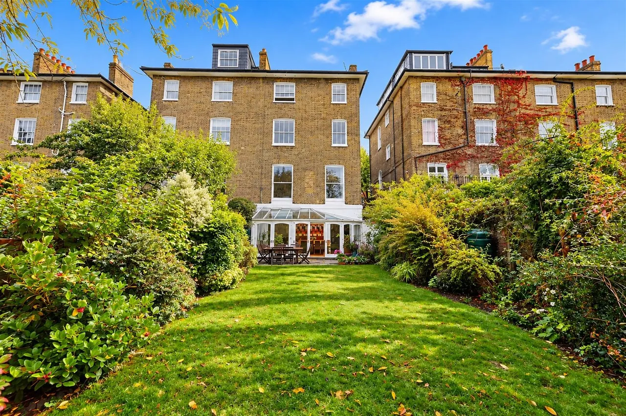 Steeles Road, Belsize Park, NW3, photo 21
