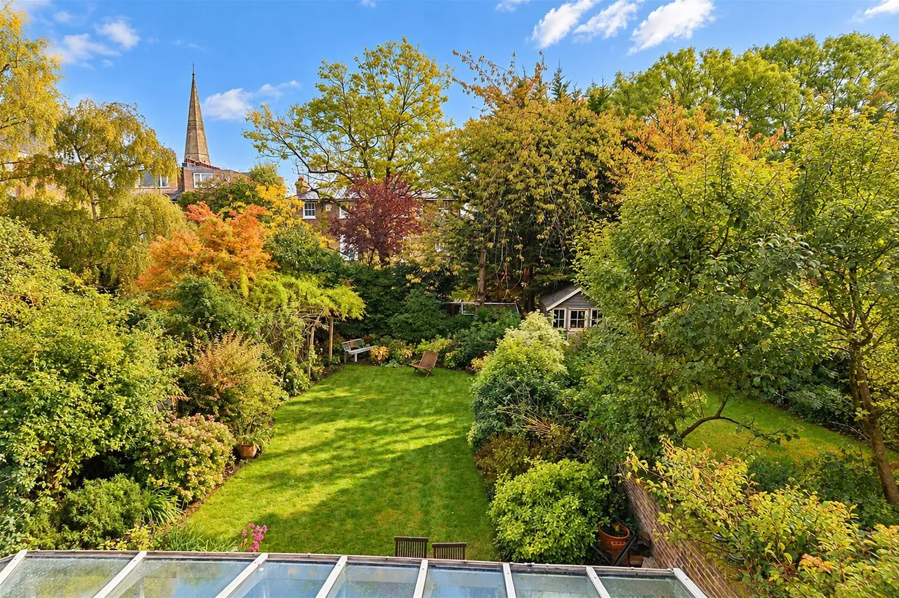 Steeles Road, Belsize Park, NW3, photo 3