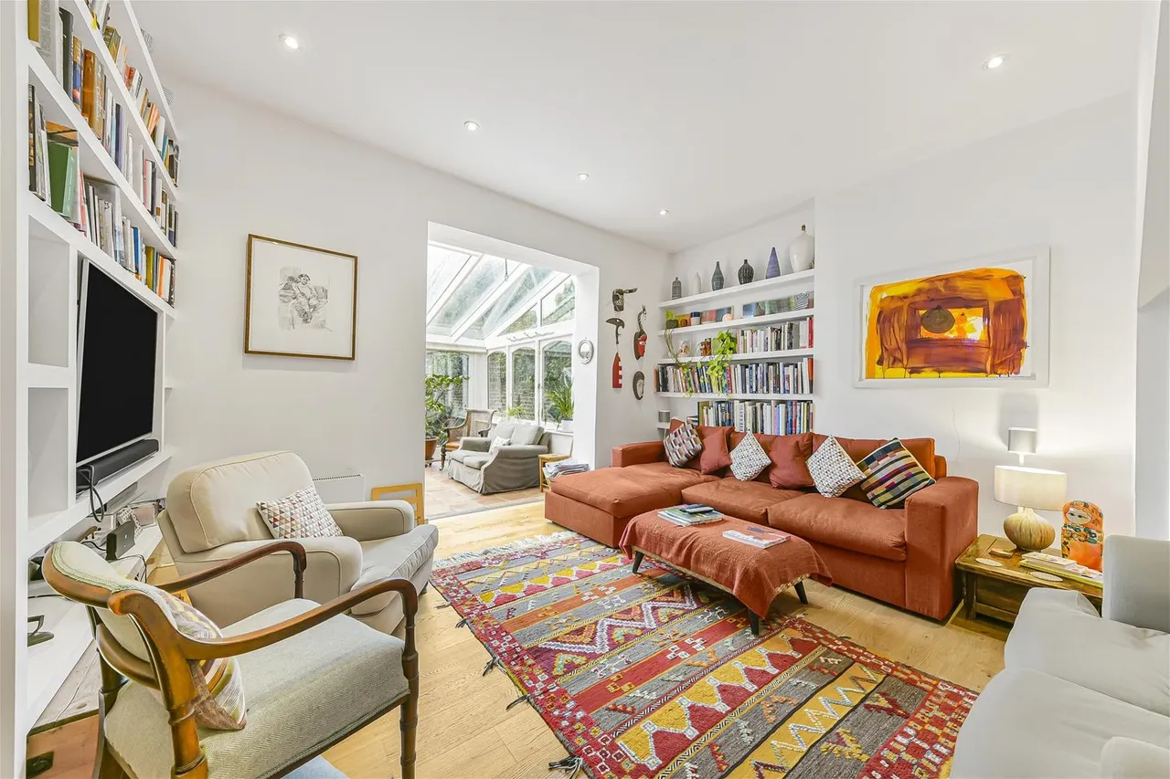 Steeles Road, Belsize Park, NW3, photo 2