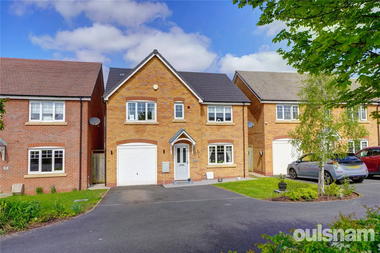 Hedgehog Walk, Droitwich, Worcestershire, WR9 7FE, photo 29