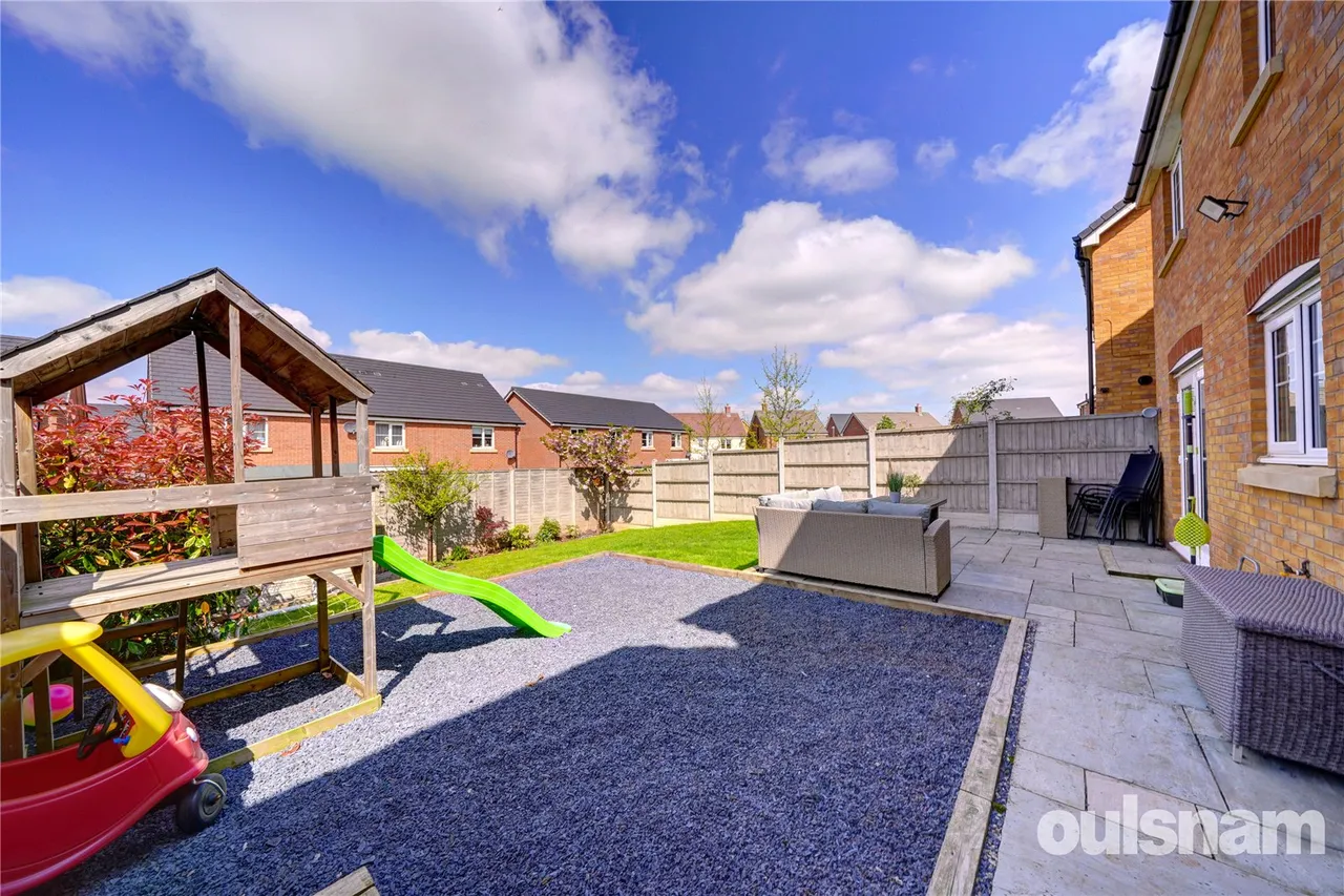 Hedgehog Walk, Droitwich, Worcestershire, WR9 7FE, photo 27