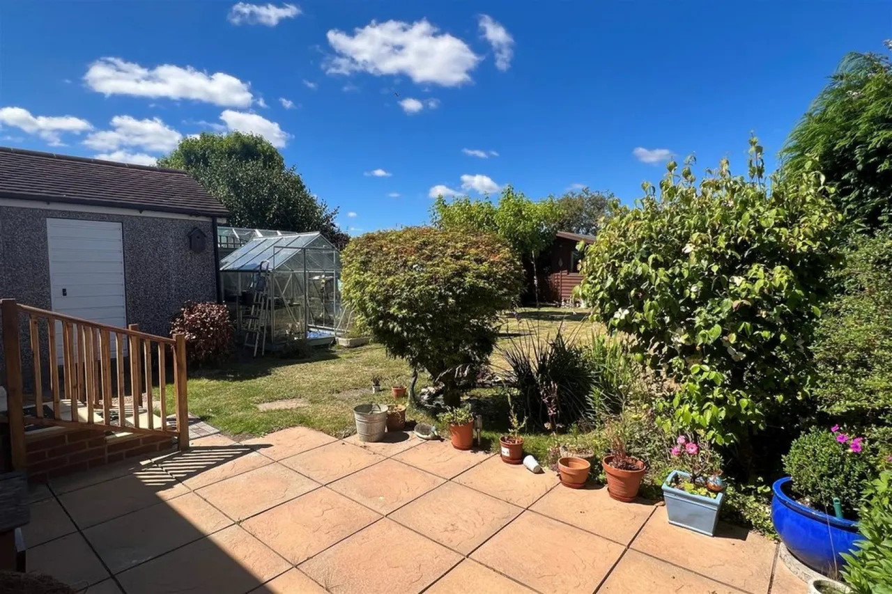 Ringwood, BH24, photo 15