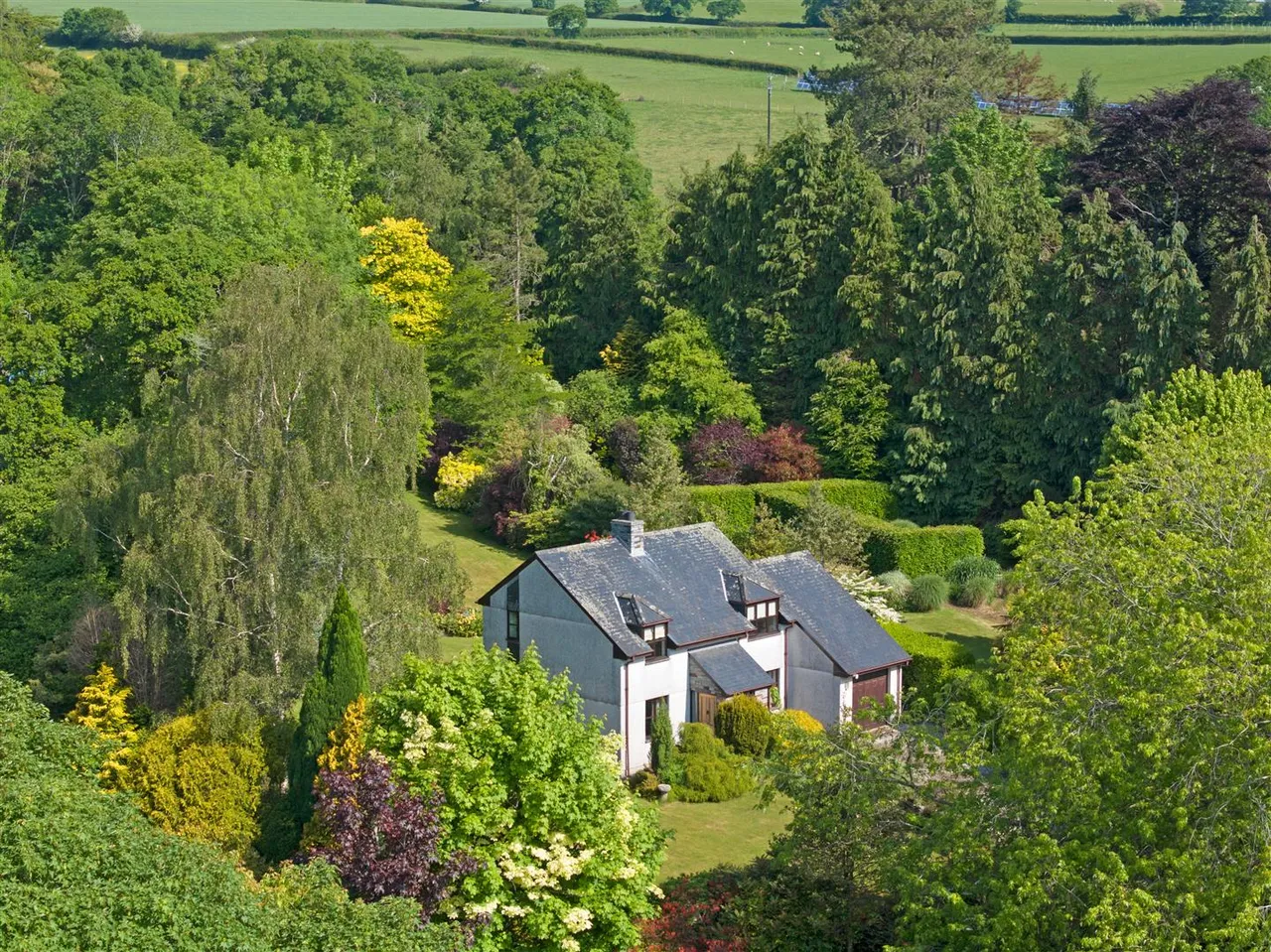 Brandy Lane, Lerryn, PL22, photo 11
