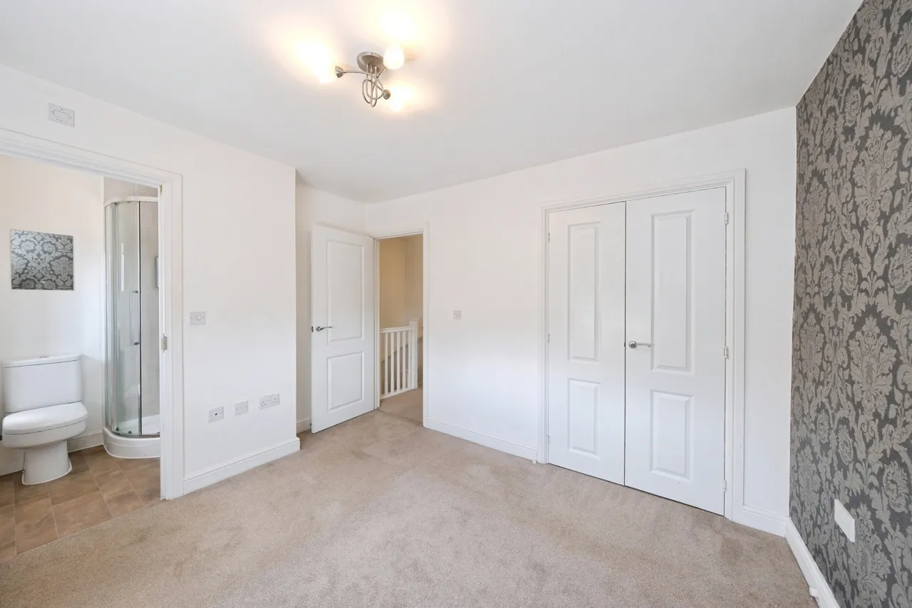 Highfield Avenue, Langwith Junction, Mansfield, Derbyshire, NG20, photo 9