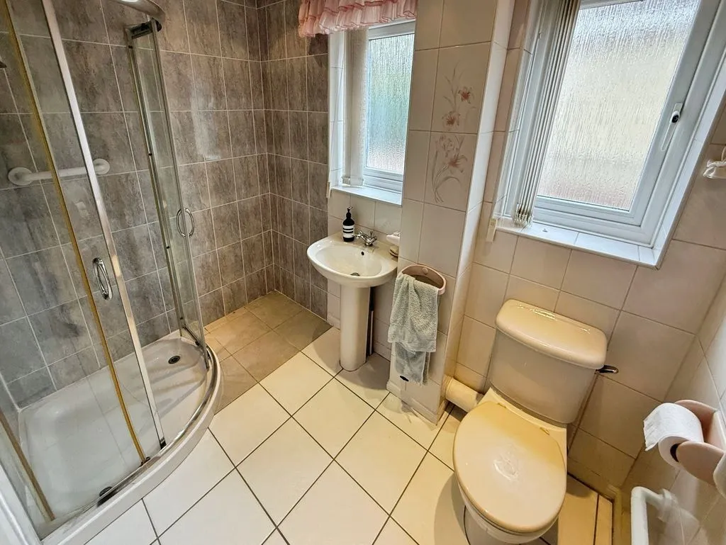 Newcastle Upon Tyne NE3 2DN, NE3, photo 8