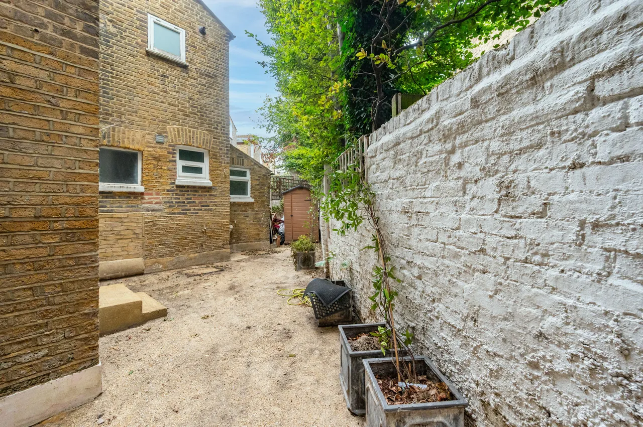 Flat Ground Floor, 213 Battersea Bridge Road, London, photo 7