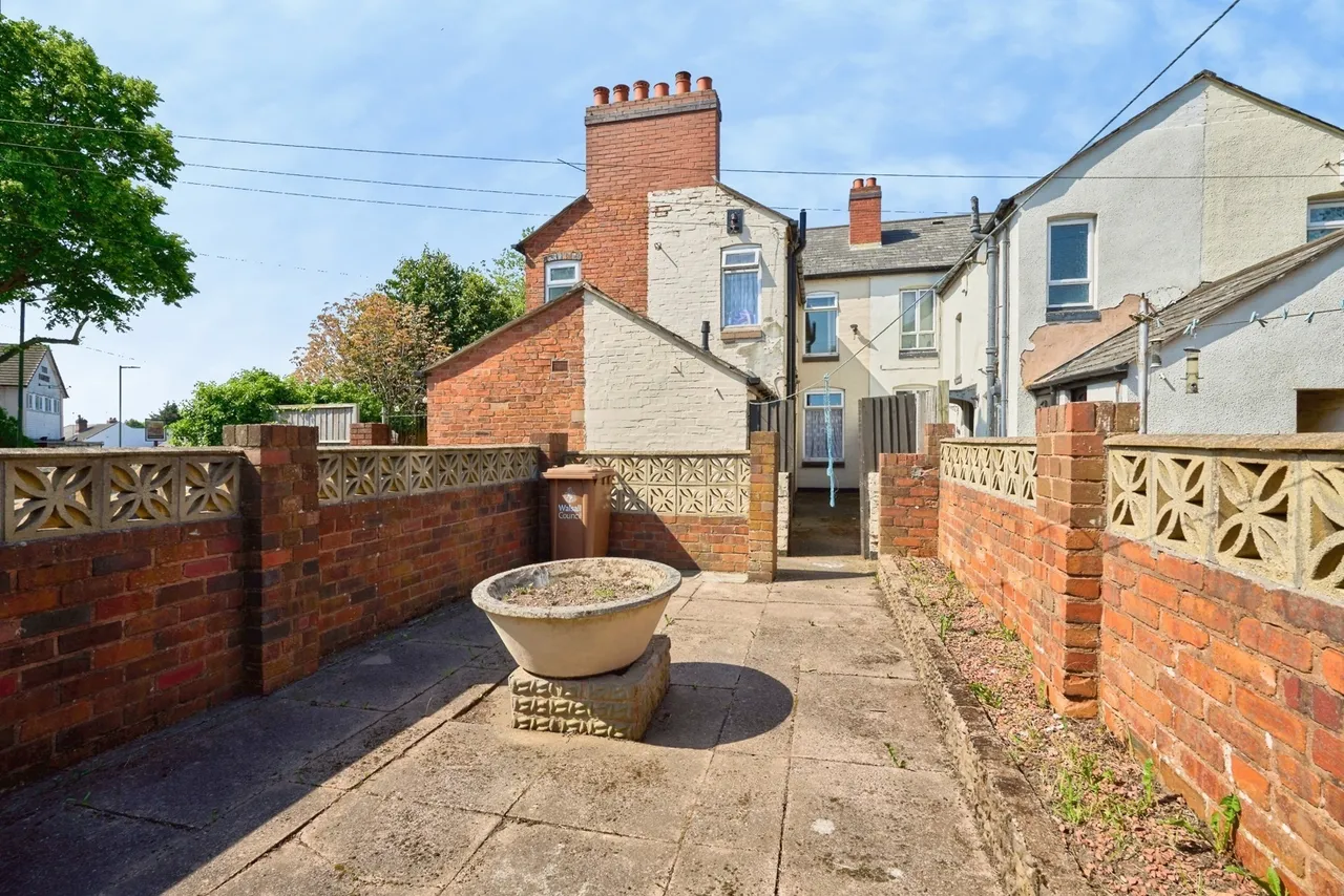 Bloxwich Road, Walsall, West Midlands, WS3, photo 15