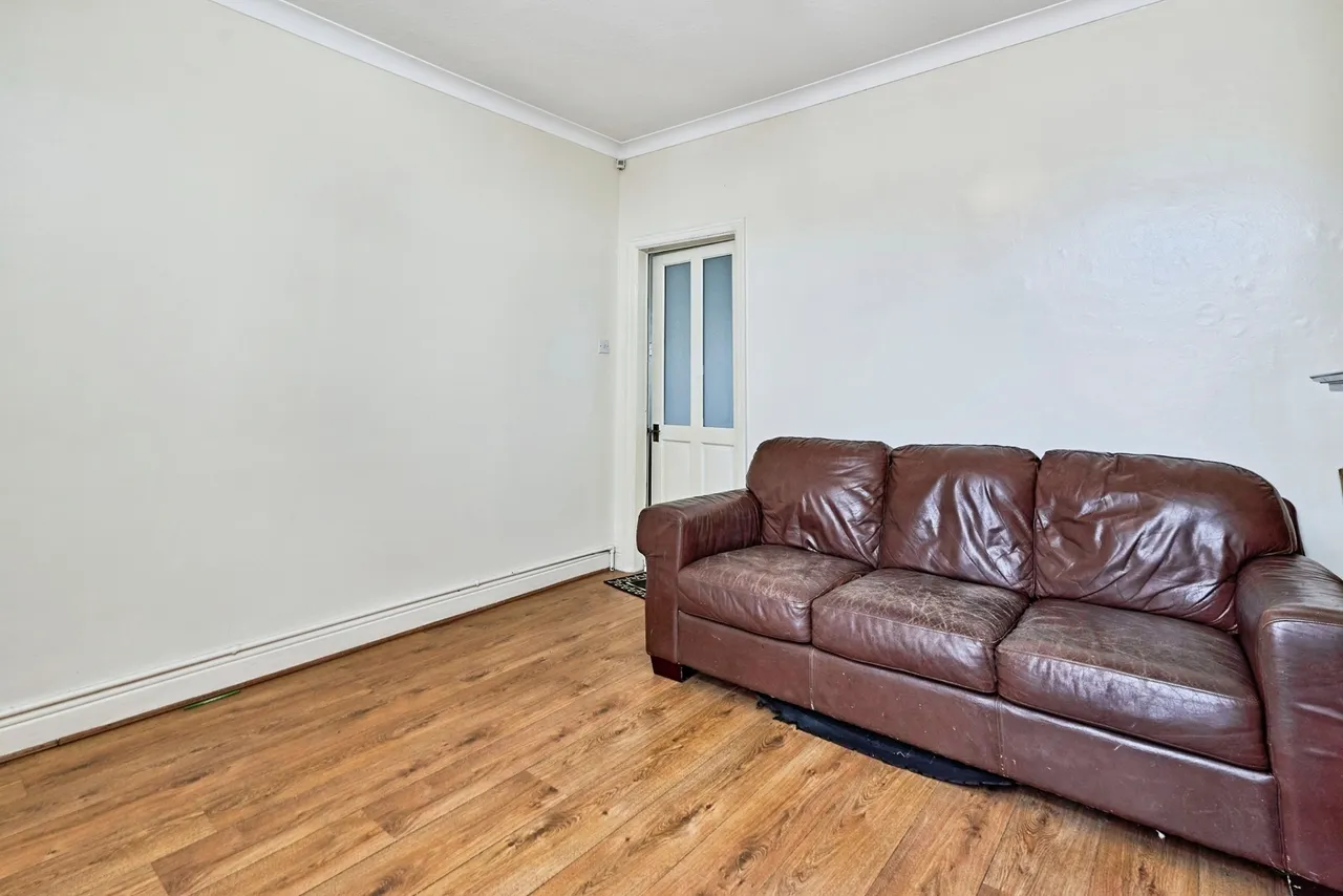 Bloxwich Road, Walsall, West Midlands, WS3, photo 5