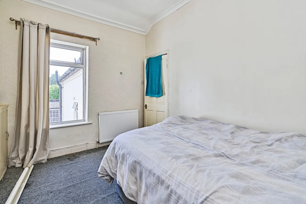 Bloxwich Road, Walsall, West Midlands, WS3, photo 11