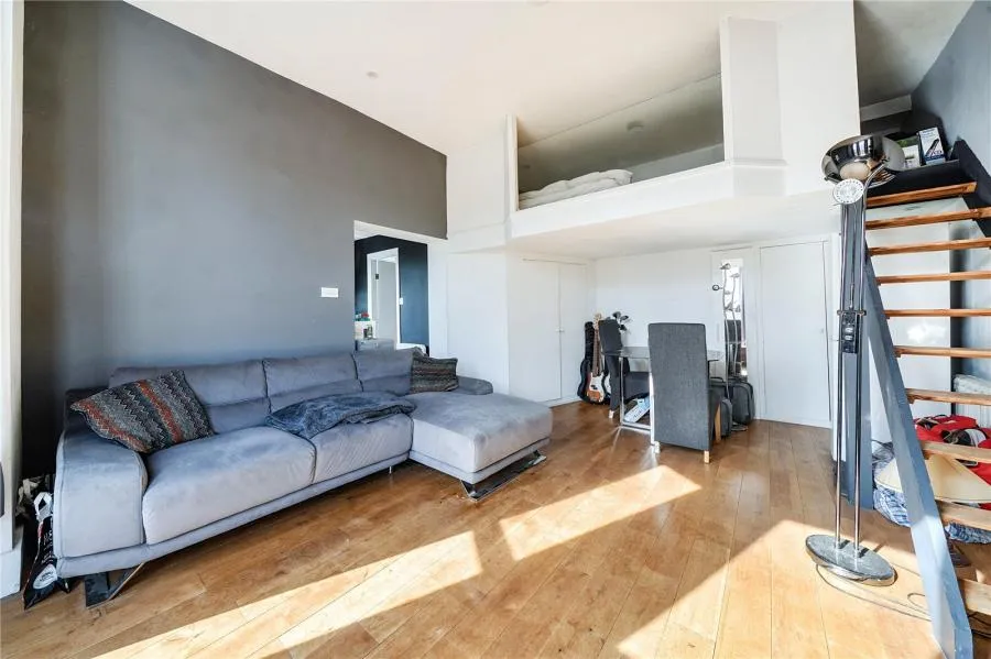 London Road, Newbury, RG14, photo 9