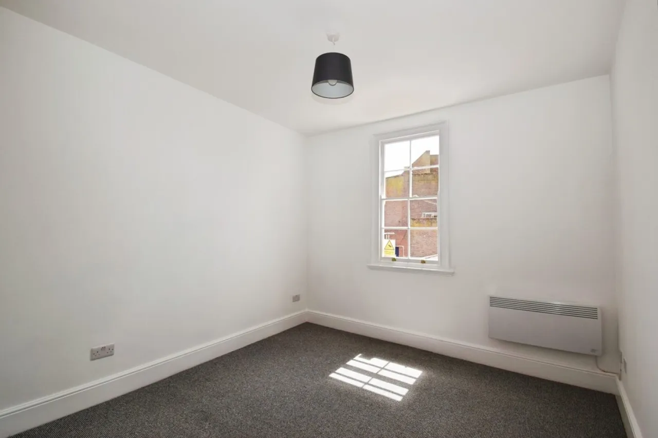53-54 Broad Street, City Centre, photo 5