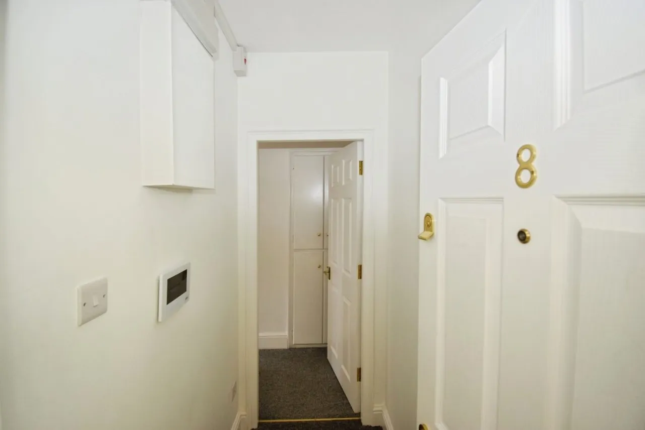 53-54 Broad Street, City Centre, photo 8