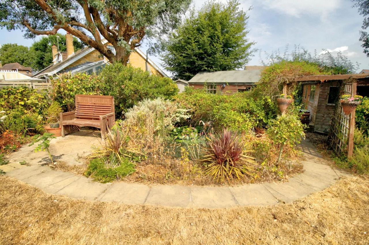 Hastings Road, Pembury, TN2, photo 23