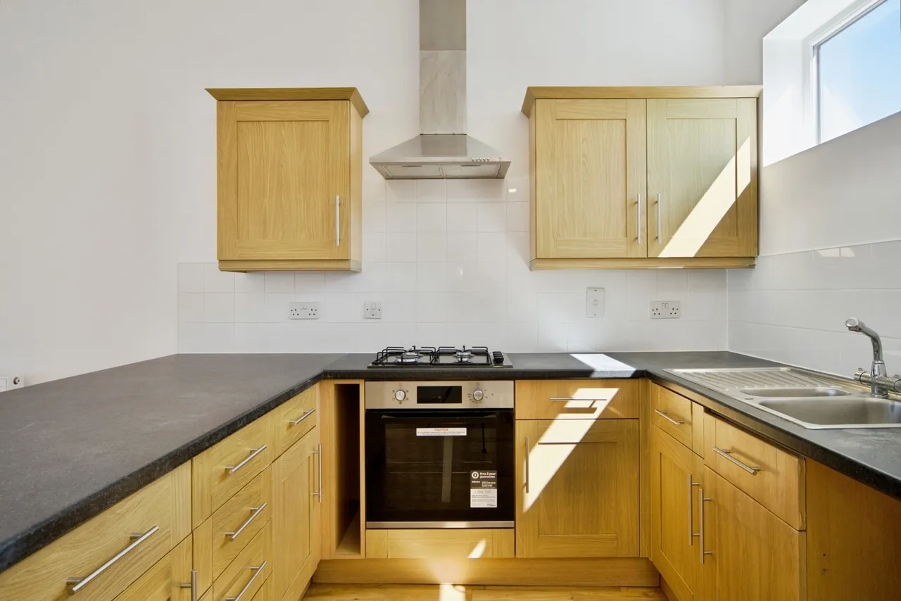 Steele Road, London, E11, photo 6