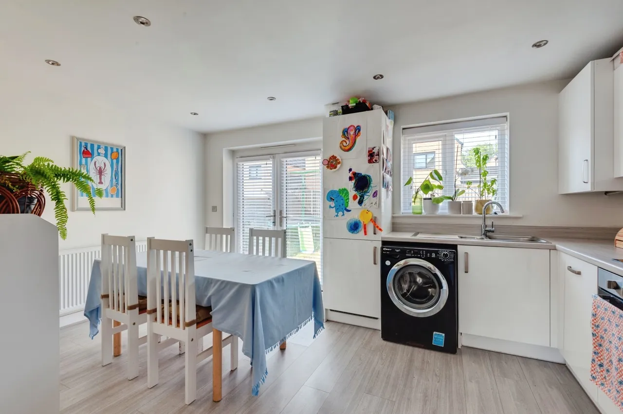 Harriers Crescent, Kirkby, L32, photo 3