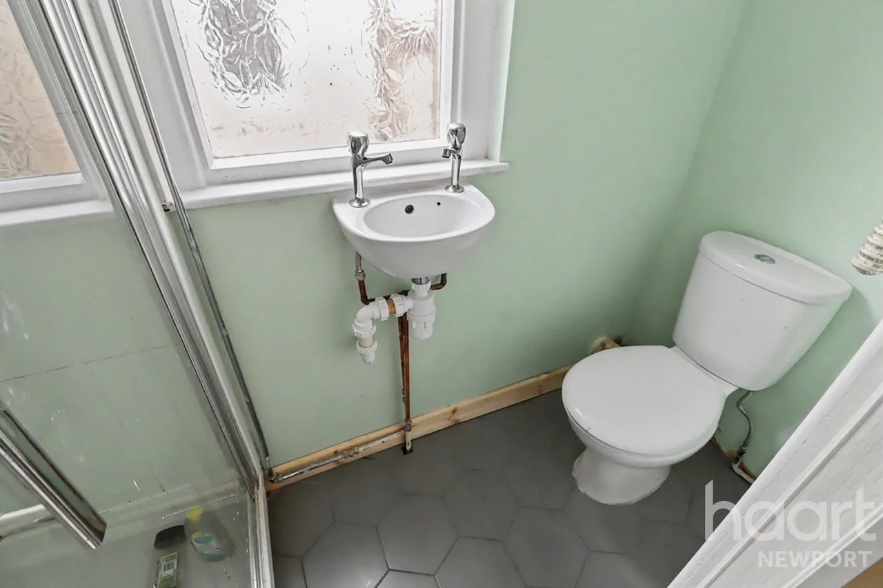 Chepstow Road, Newport, NP19, photo 12