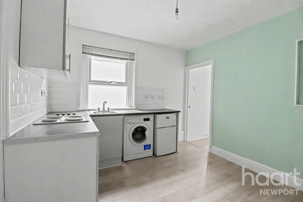 Chepstow Road, Newport, NP19, photo 9