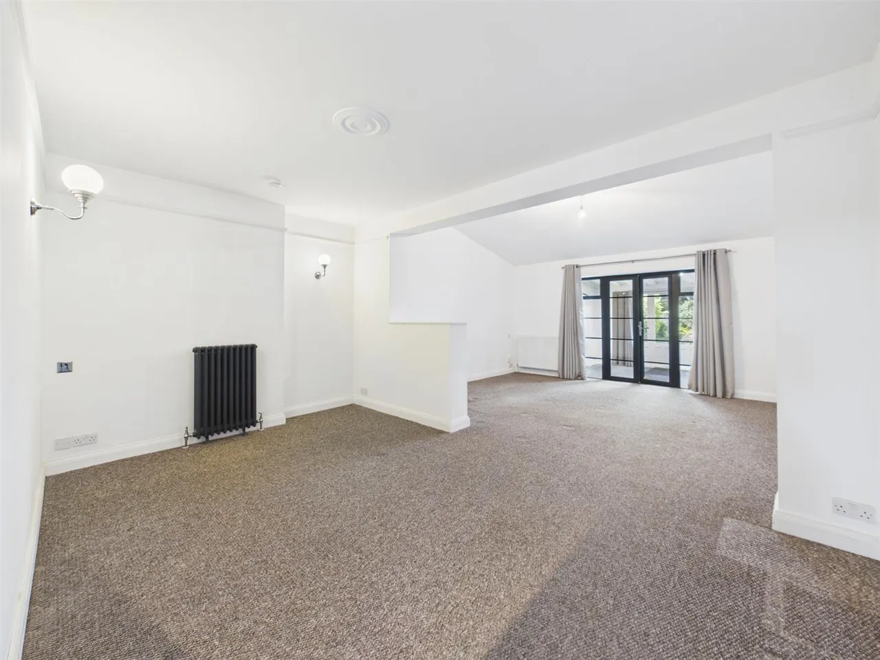 Windmill Hill, Ruislip, Middlesex, HA4 8QE, photo 3