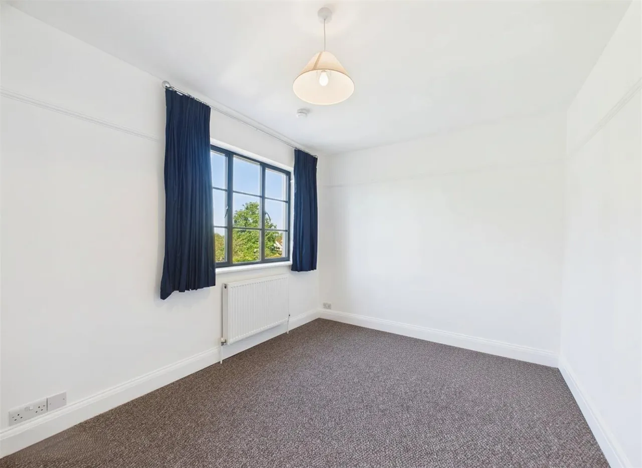 Windmill Hill, Ruislip, Middlesex, HA4 8QE, photo 12