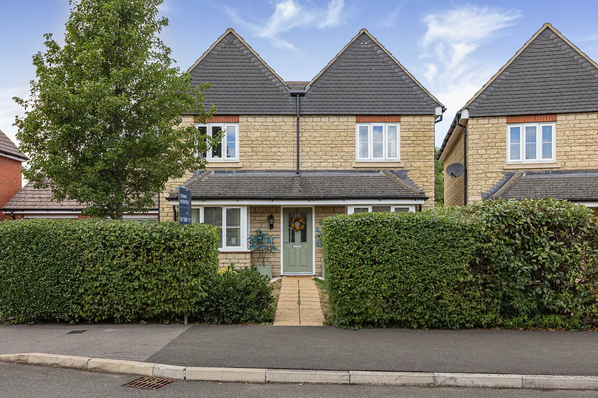 4 bed house for sale, Whittington Crescent, Wantage