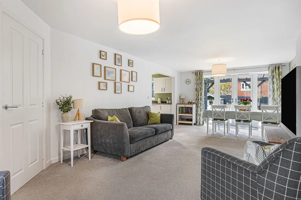 Whittington Crescent, Wantage, photo 2