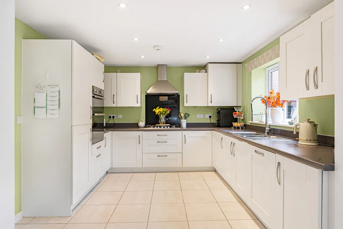 Whittington Crescent, Wantage, photo 3