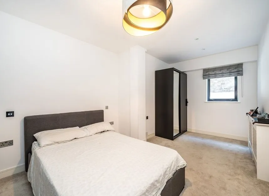 North End Road, London, W14, photo 4