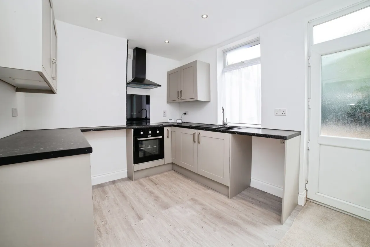 Somersall Street, Mansfield, NG19, photo 3