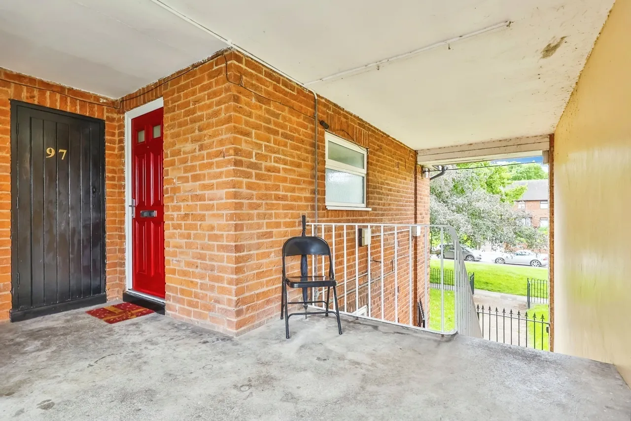 Glapton Lane, Clifton, Nottingham, NG11, photo 17