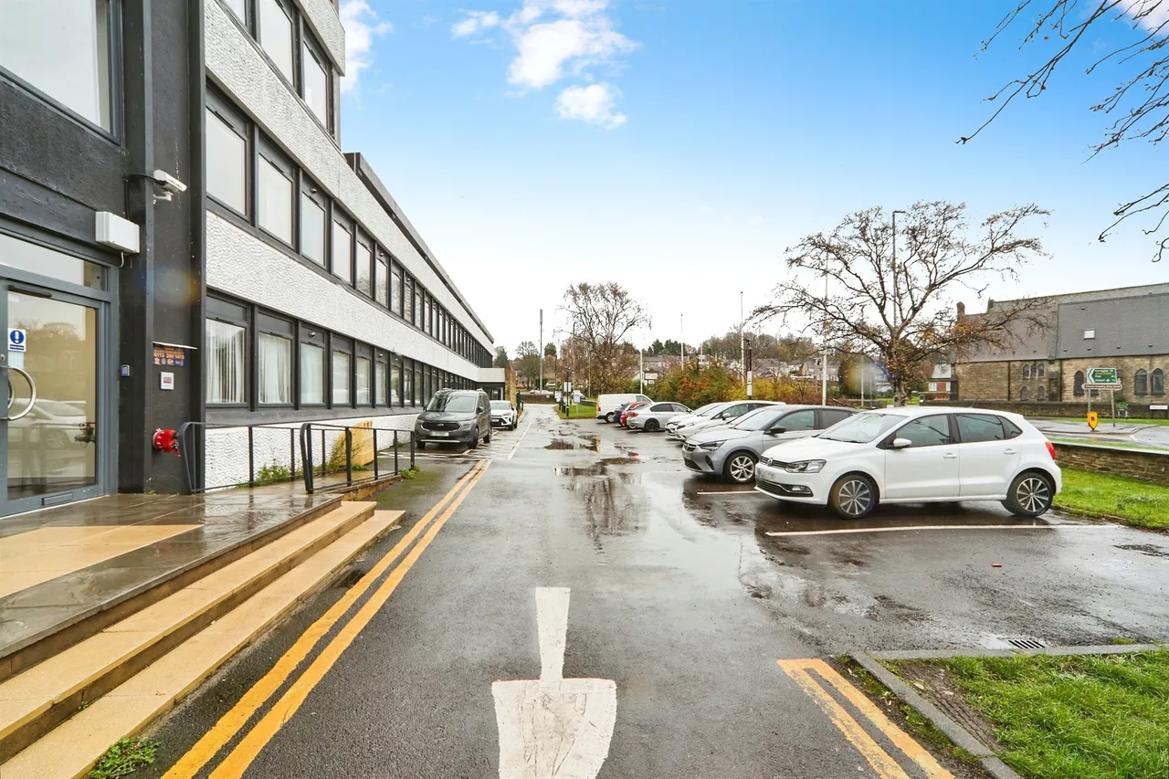 Green Lane, Yeadon, LEEDS, photo 9