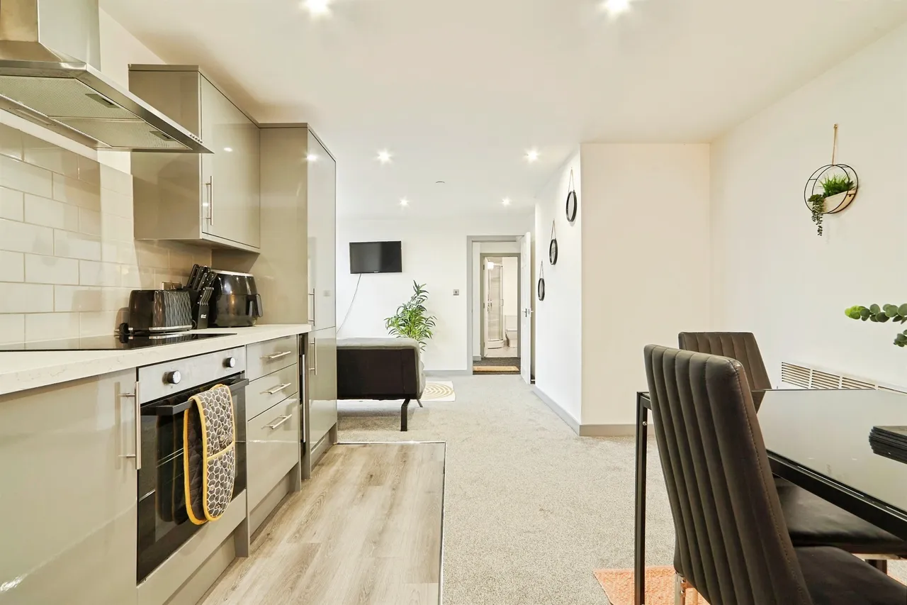 Green Lane, Yeadon, LEEDS, photo 6