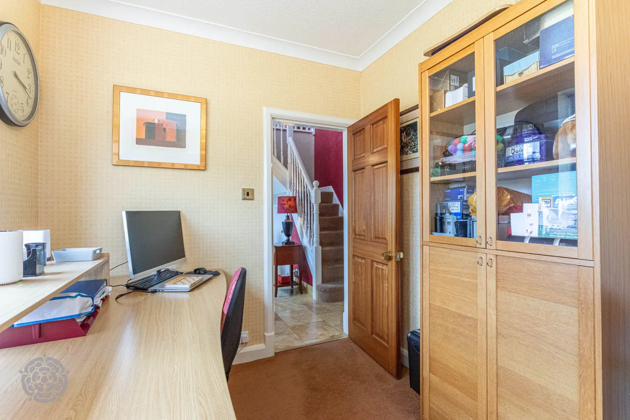 Claremont Road, Culcheth, Warrington, WA3 4NT, photo 40