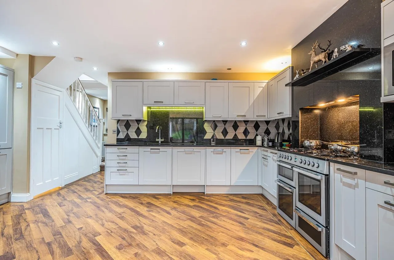 Winkworth Road, Banstead, SM7 2QR, photo 7