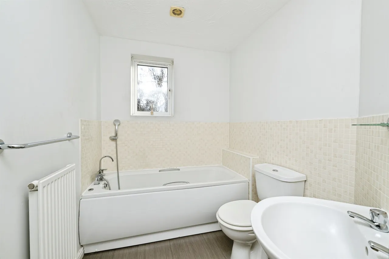 Highclere Road, Peterborough, PE7, photo 16