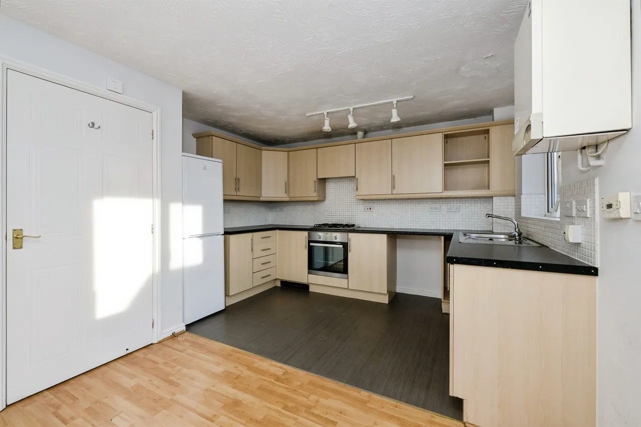 Highclere Road, Peterborough, PE7, photo 6