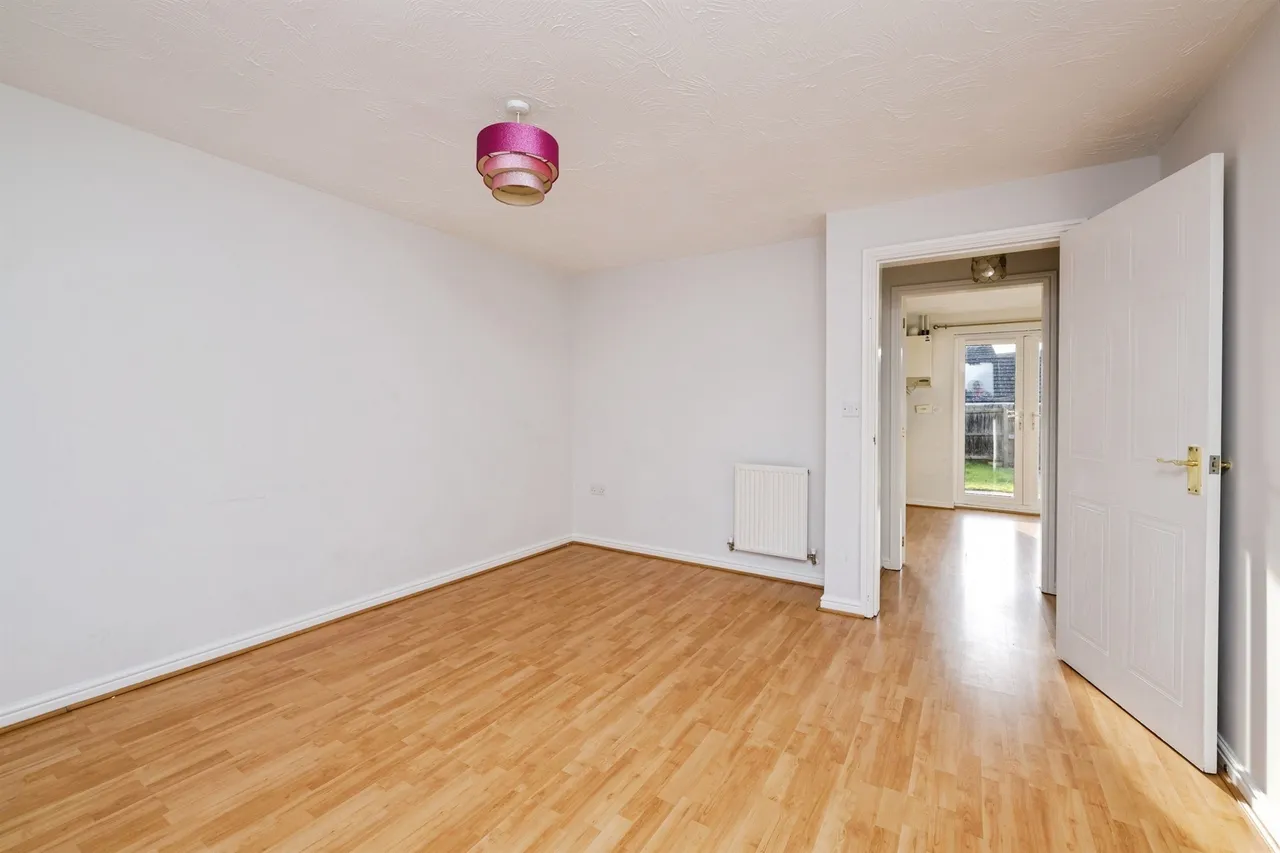 Highclere Road, Peterborough, PE7, photo 5